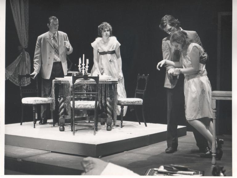 TA18 Glass Menagerie